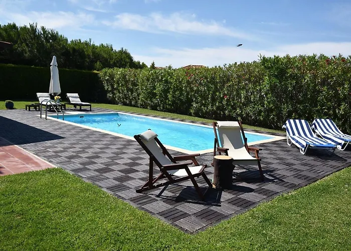 Endless Blue Elani Villa