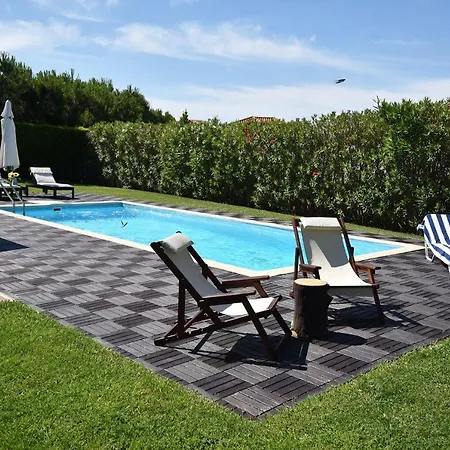 Endless Blue Elani Villa